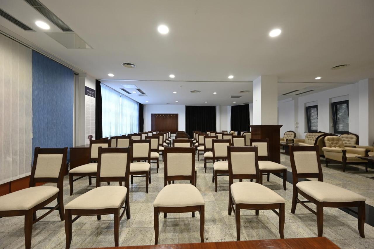 Hotel "Jkc Banja Luka" Esterno foto
